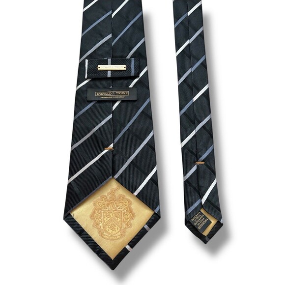 Black Donald Trump Tie 57” X 4” White & Silver Lines Signature Collection 🔥